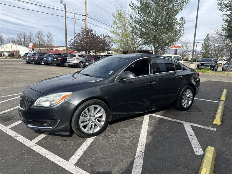 Used 2014 Buick Regal Premium FWD image 2
