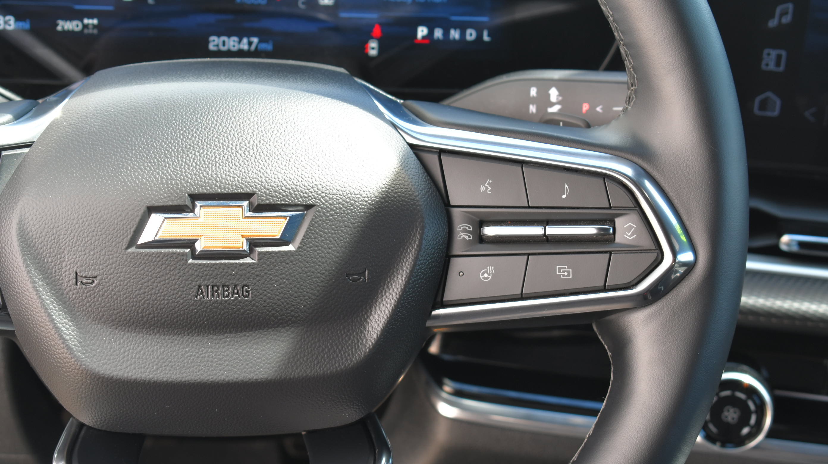 Used 2025 Chevrolet Equinox LT AWD/4WD image 17