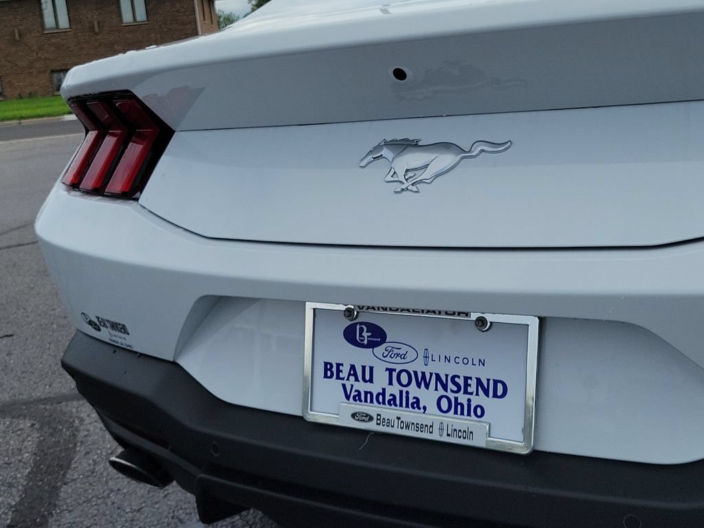 New 2026 Ford Mustang Coupe RWD image 10
