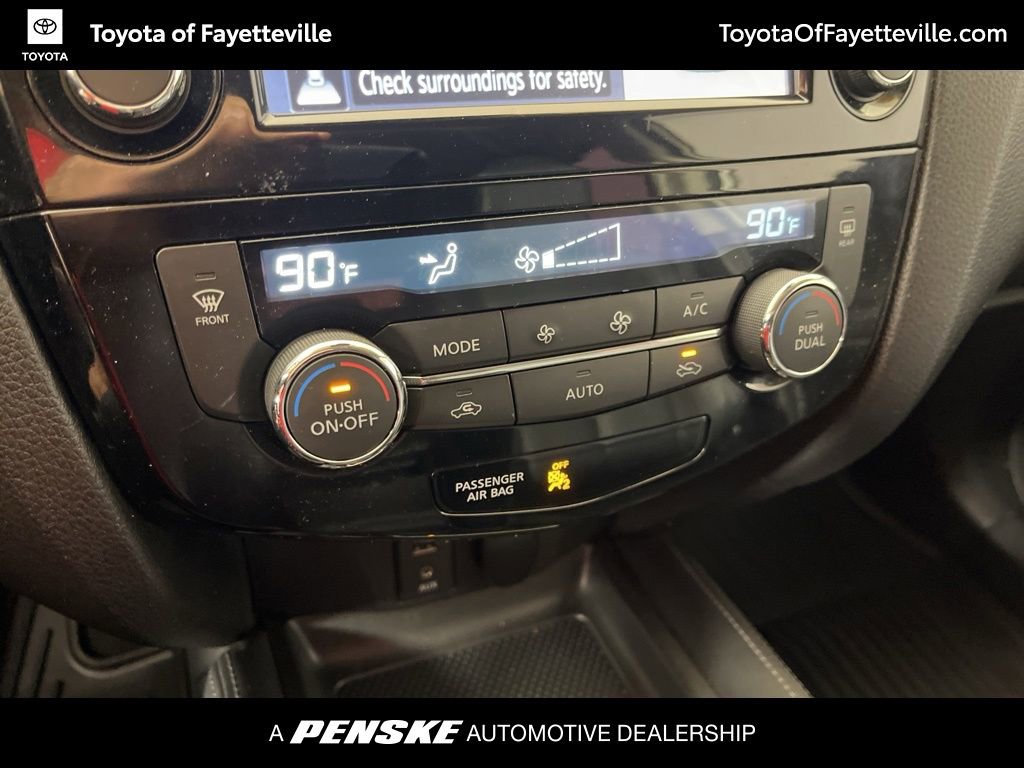 Used 2017 Nissan Rogue Sport SL w/ SL Premium Package image 31