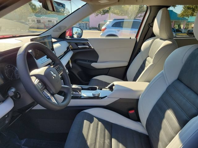 New 2026 Mitsubishi Outlander SE FWD image 19