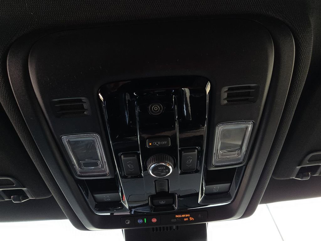 New 2026 Chevrolet Suburban Premier w/ Sun And Tow Package image 24