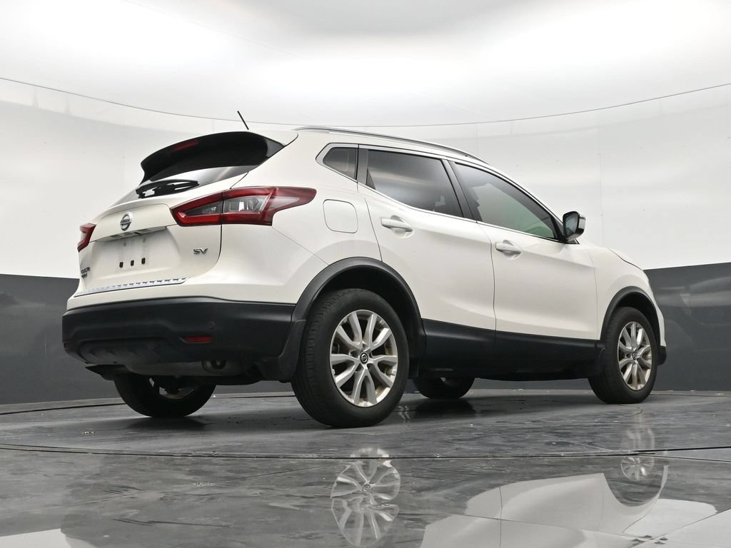 Used 2022 Nissan Rogue Sport SV FWD image 25