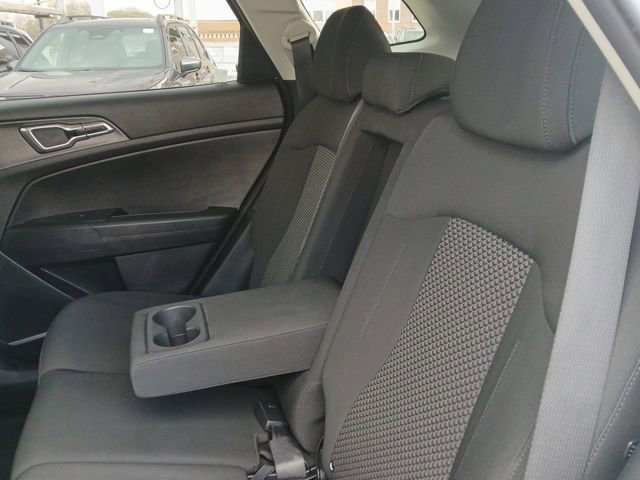 Used 2024 Kia Sportage LX image 24