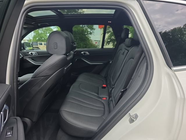 Used 2021 BMW X5 xDrive40i w/ Convenience Package AWD/4WD image 22