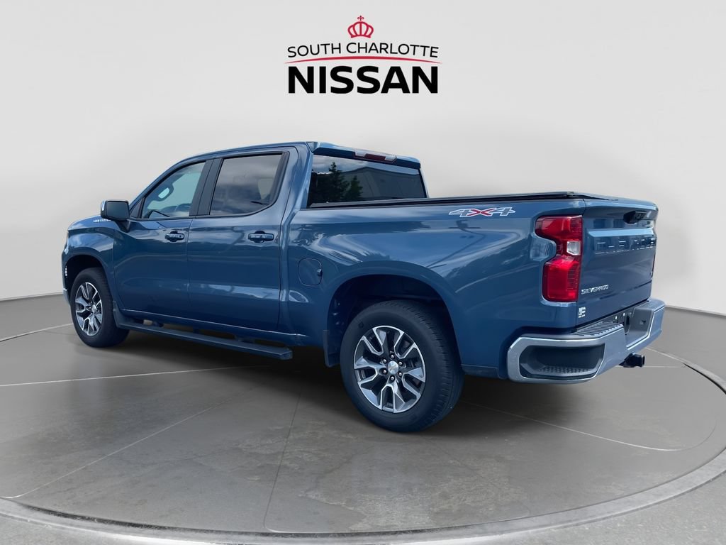 Used 2024 Chevrolet Silverado 1500 LT AWD/4WD image 4