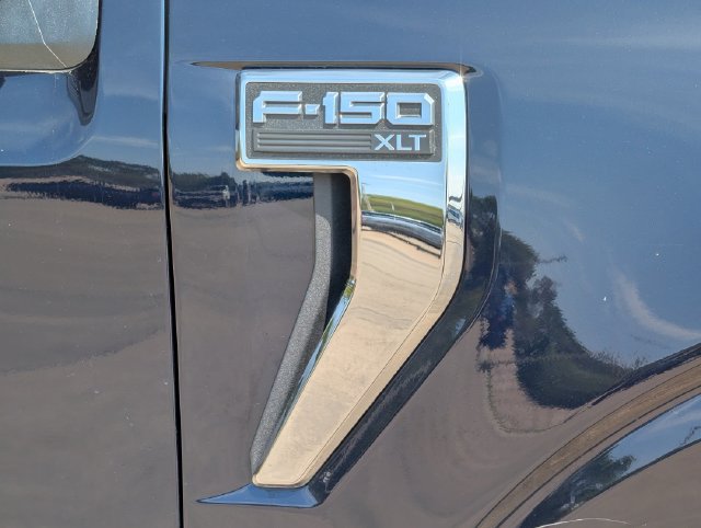 Used 2023 Ford F150 XLT w/ Equipment Group 302A High RWD image 9