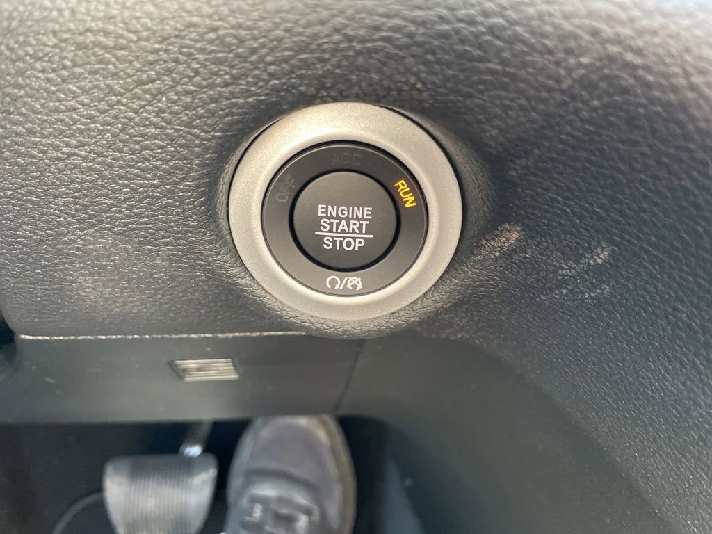 New 2026 Chrysler Pacifica Select image 29