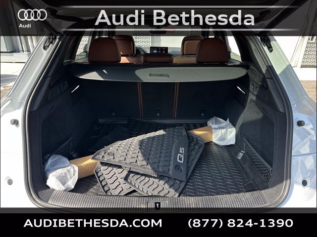 Certified 2024 Audi Q5 2.0T Premium w/ Convenience Package AWD/4WD image 10