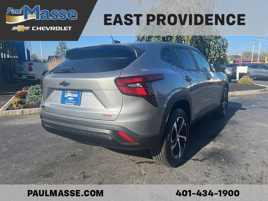 Certified 2024 Chevrolet Trax RS w/ Driver Confidence Package FWD image 5