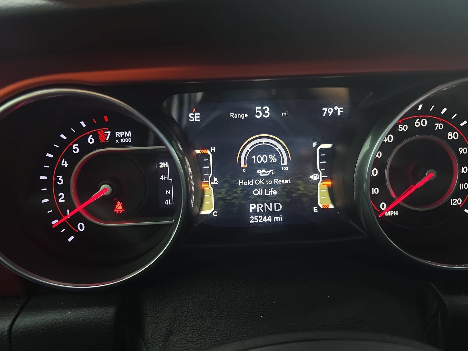 Used 2018 Jeep Wrangler Unlimited Rubicon AWD/4WD image 18