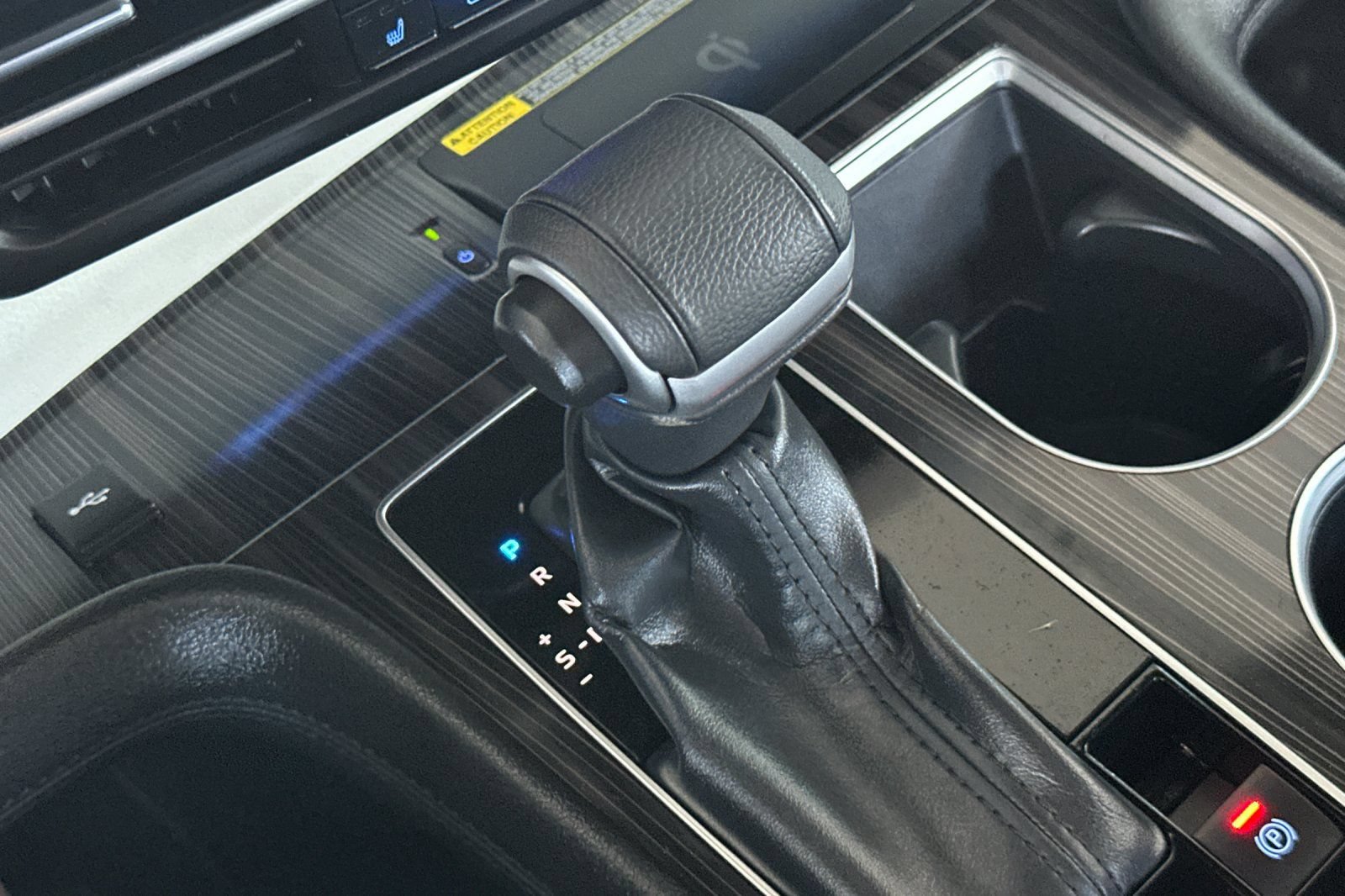 Certified 2022 Toyota Sienna Platinum FWD image 24