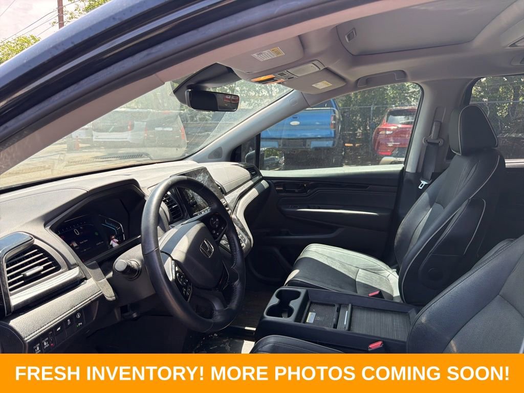 Used 2024 Honda Odyssey Elite image 8