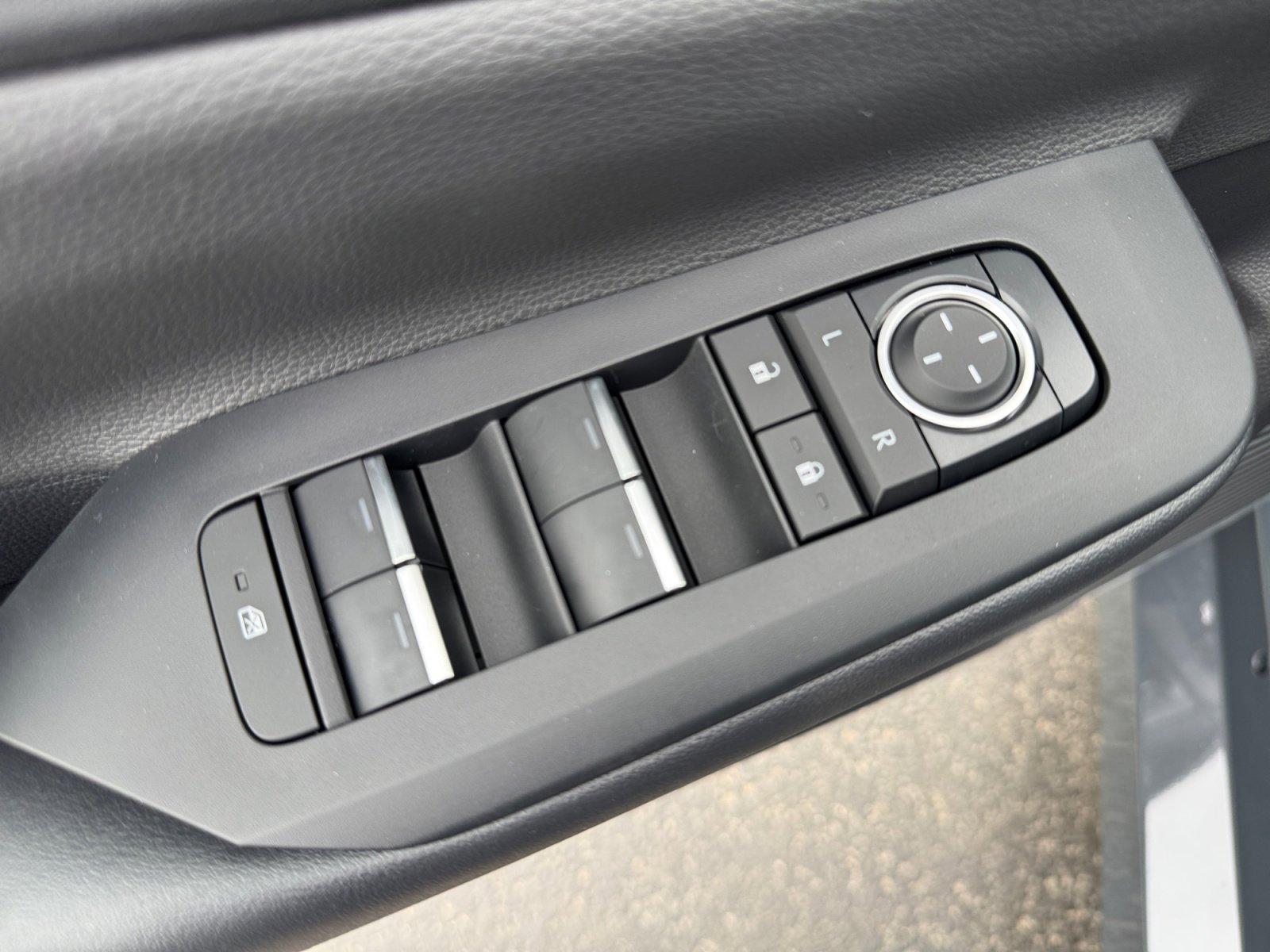 New 2026 Toyota Prius Plug-In Hybrid image 20