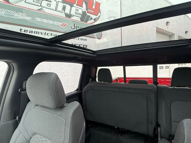 New 2026 RAM 1500 4x4 Crew Cab image 30