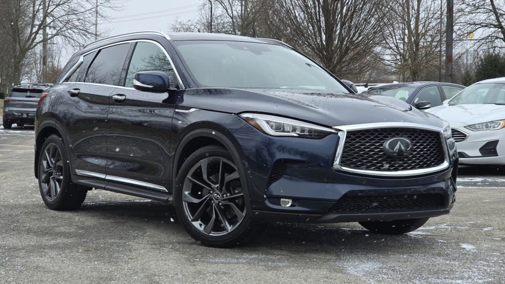 Used 2019 INFINITI QX50 Essential w/ Sensory Package image 2