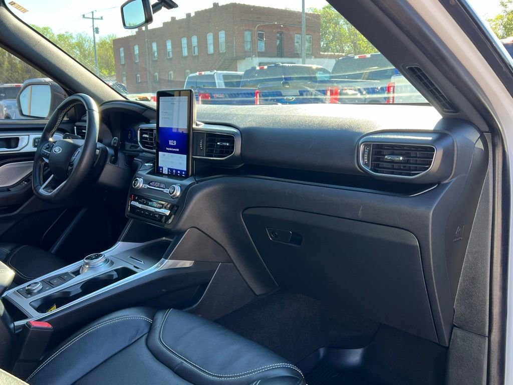 Used 2020 Ford Explorer ST w/ ST Street Pack AWD/4WD image 22