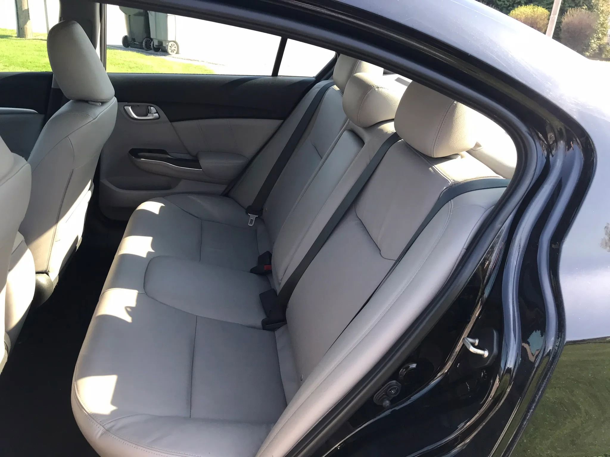 Used 2015 Honda Civic EX-L image 3