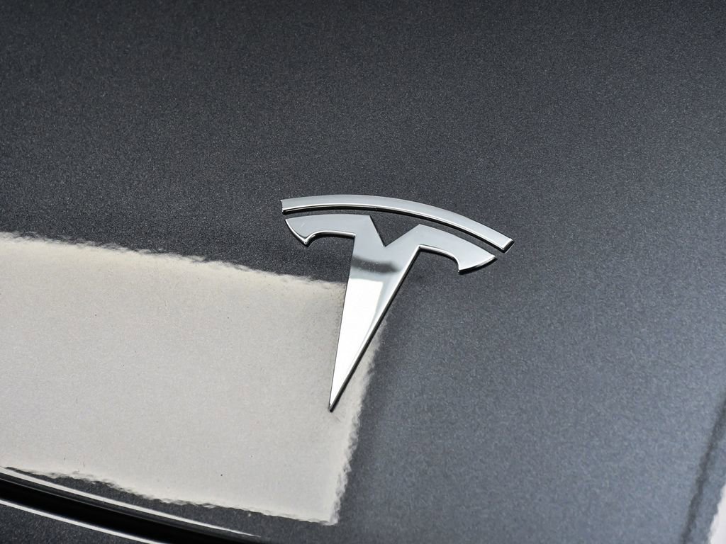 Used 2025 Tesla Model Y Long Range AWD/4WD image 95