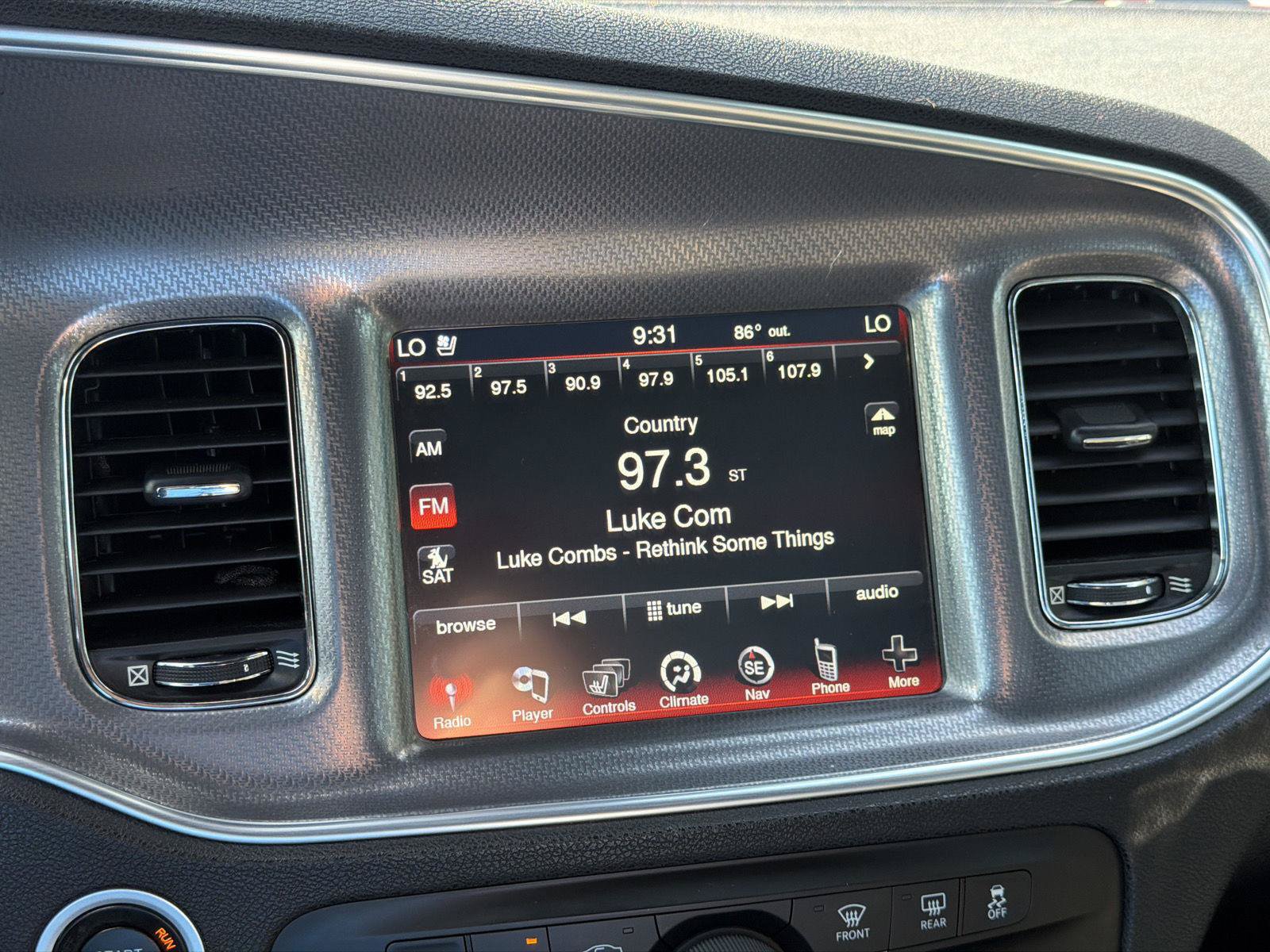 Used 2012 Dodge Charger R/T RWD image 30