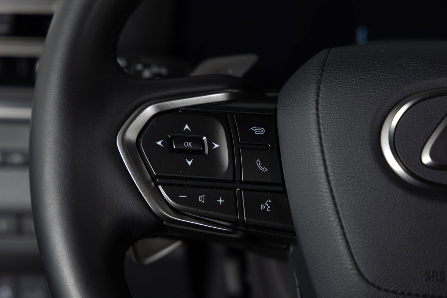 Used 2024 Lexus GX 550 w/ Accessory Package (2T) image 33