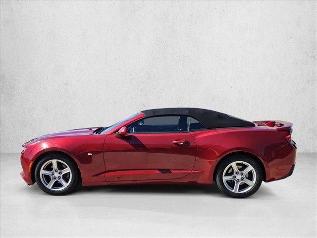 Used 2017 Chevrolet Camaro LT w/ Technology Package RWD image 7