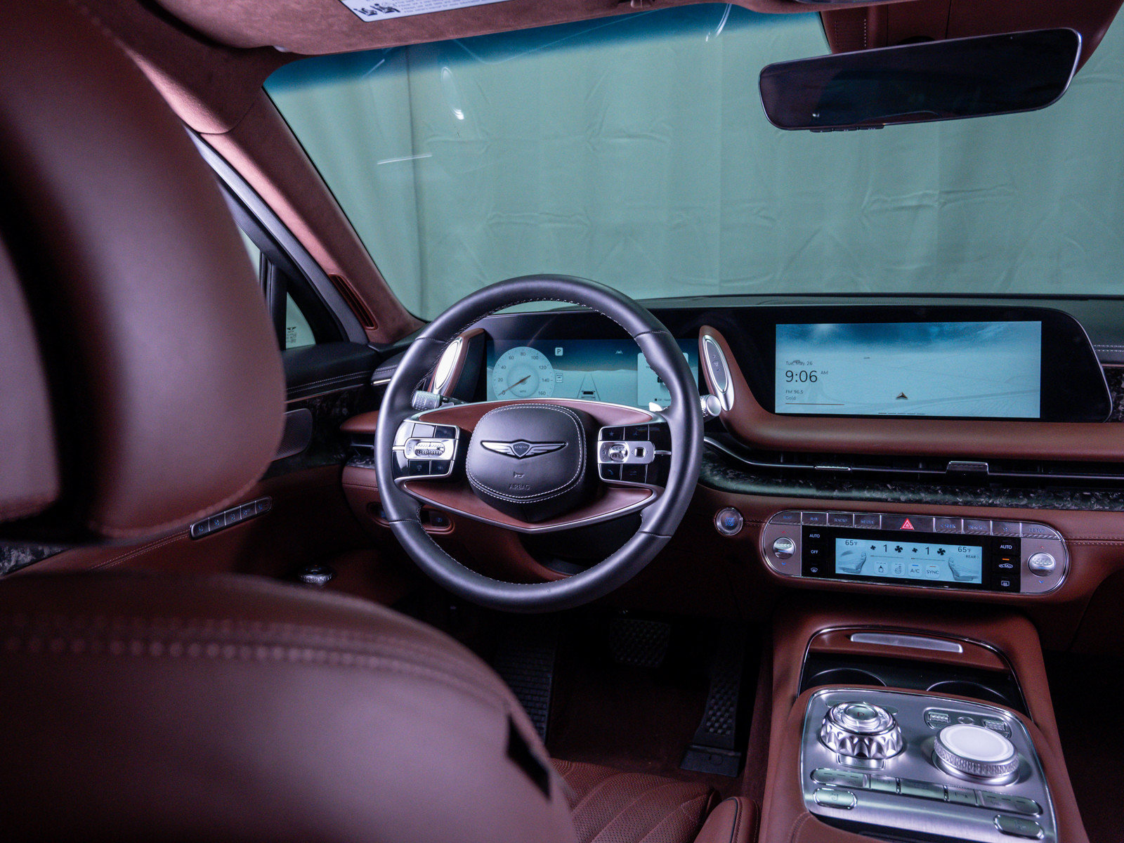 Used 2024 Genesis G90 3.5T AWD/4WD image 13