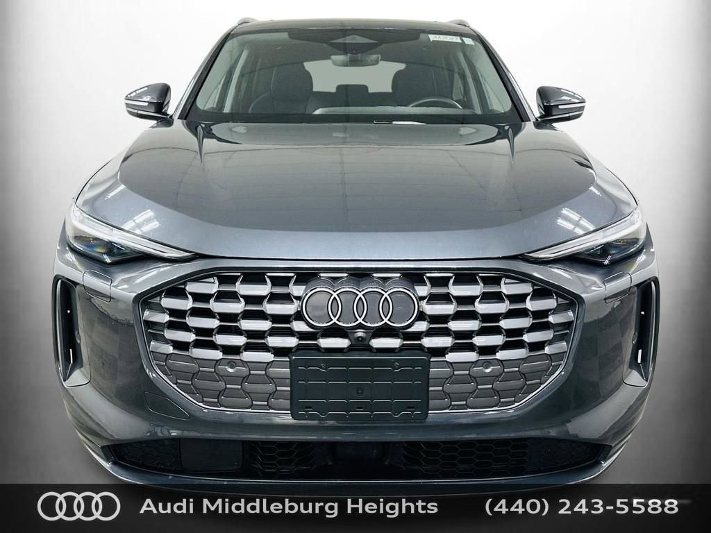 Certified 2025 Audi Q5 Premium w/ Premium Plus AWD/4WD image 2