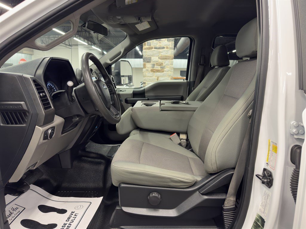 Used 2019 Ford F450 XL w/ Power Equipment Group image 23