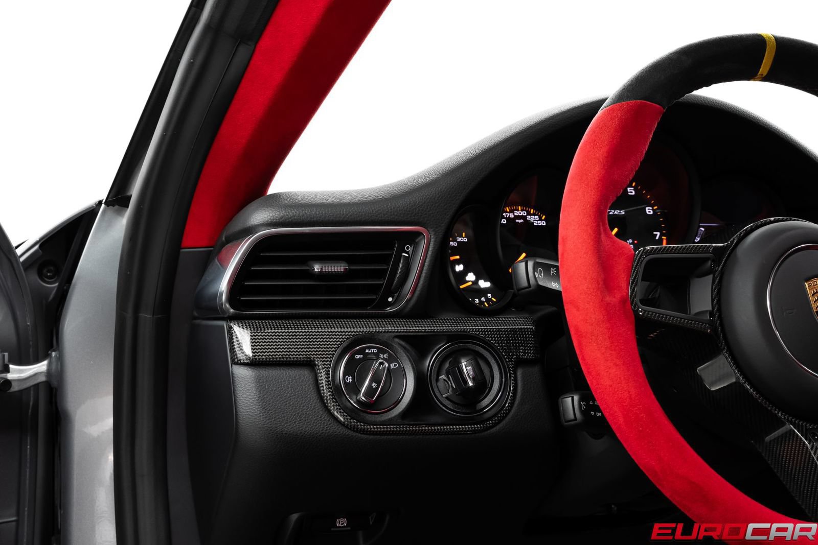 Used 2019 Porsche 911 GT2 RS RWD image 36