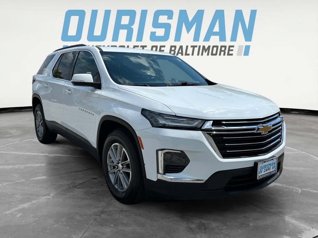 Used 2023 Chevrolet Traverse LT