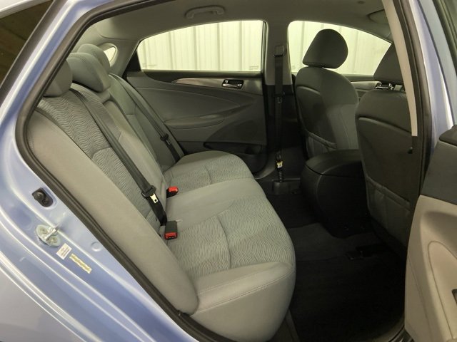Used 2014 Hyundai Sonata Hybrid image 12