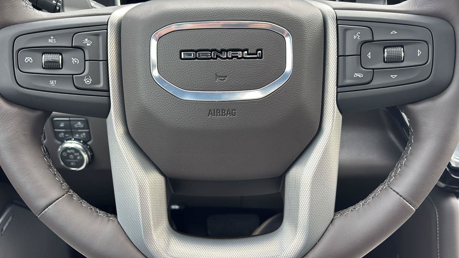 New 2026 GMC Sierra 1500 Denali AWD/4WD image 28