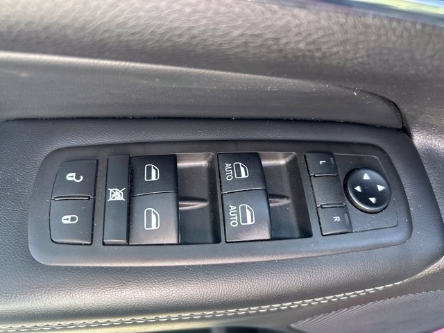Used 2021 Jeep Grand Cherokee Limited AWD/4WD image 21