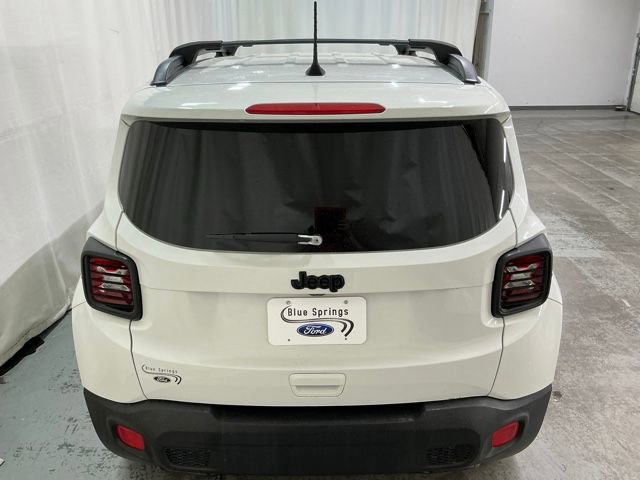 Used 2018 Jeep Renegade Altitude FWD image 4