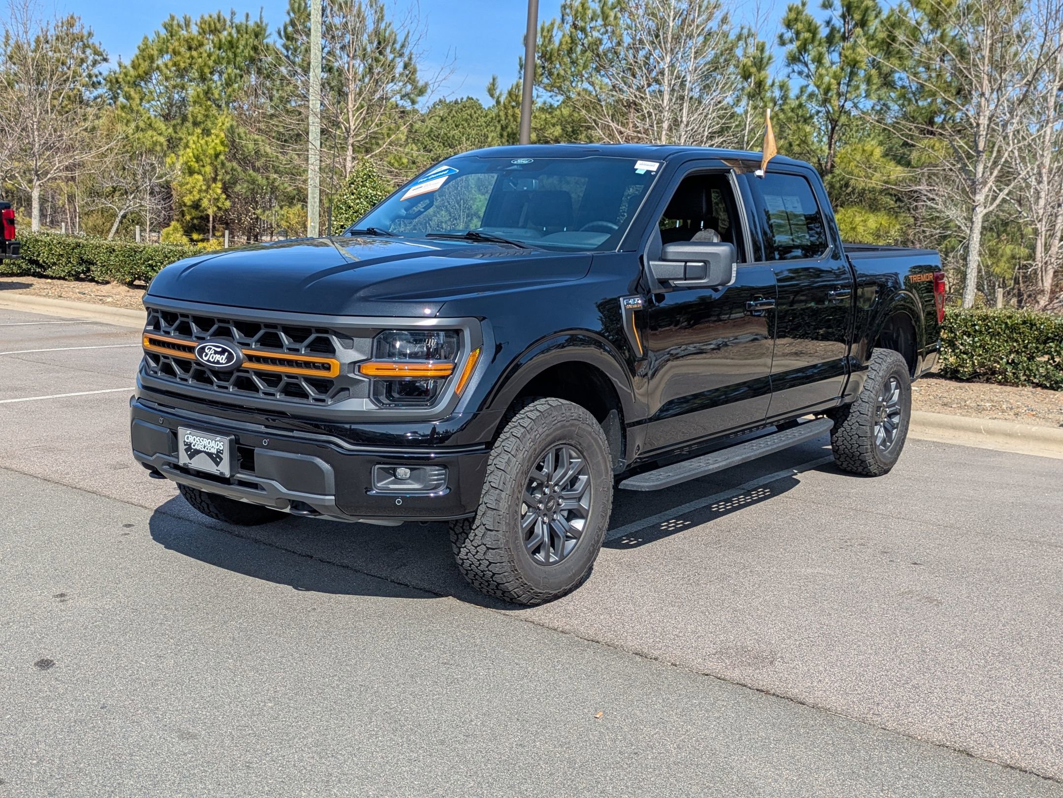 Certified 2025 Ford F150 Tremor w/ Bed Utility Package image 8