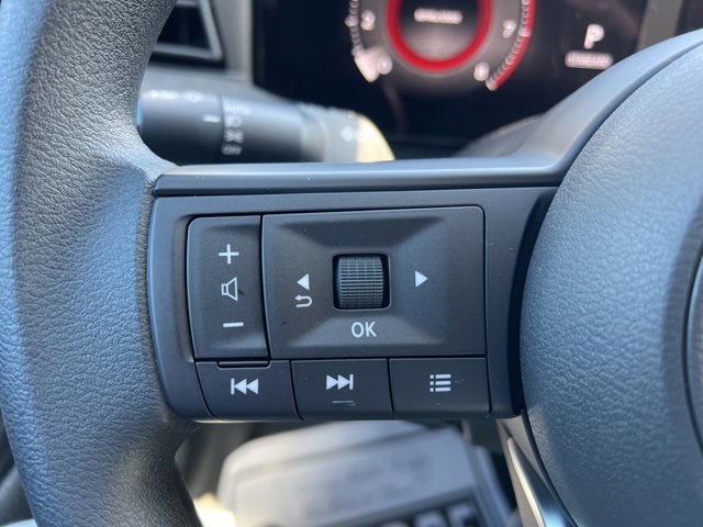New 2025 Nissan Kicks SV image 12