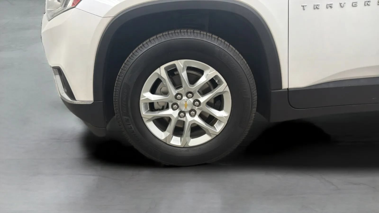 Used 2018 Chevrolet Traverse LT FWD image 29