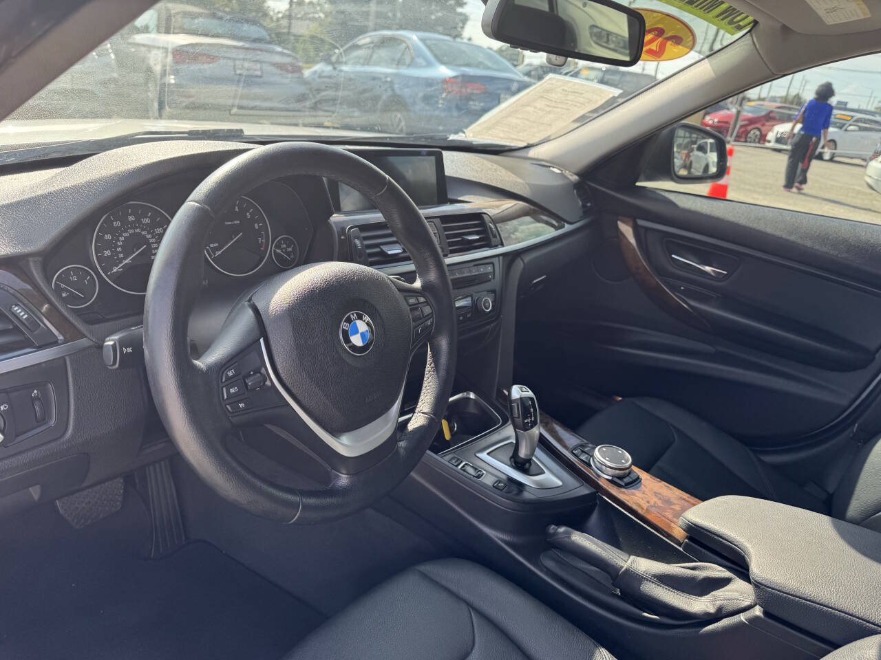 Used 2015 BMW 328i Sedan RWD image 17