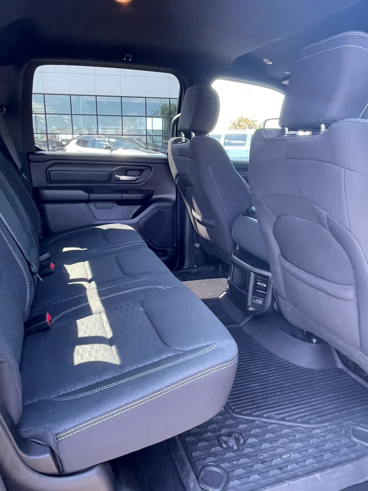 Used 2025 RAM 1500 Warlock AWD/4WD image 27