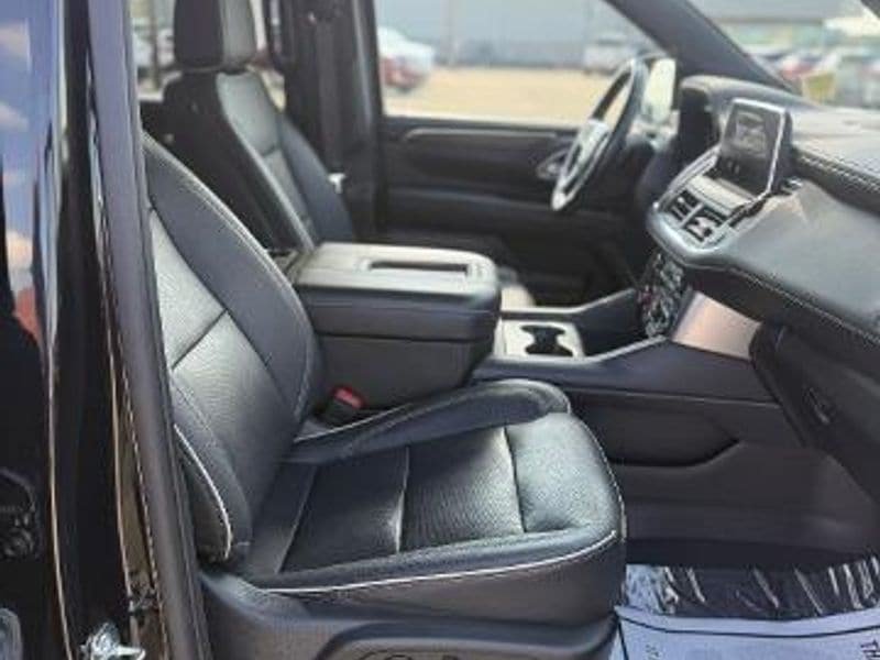 Used 2022 Chevrolet Tahoe Premier AWD/4WD image 35