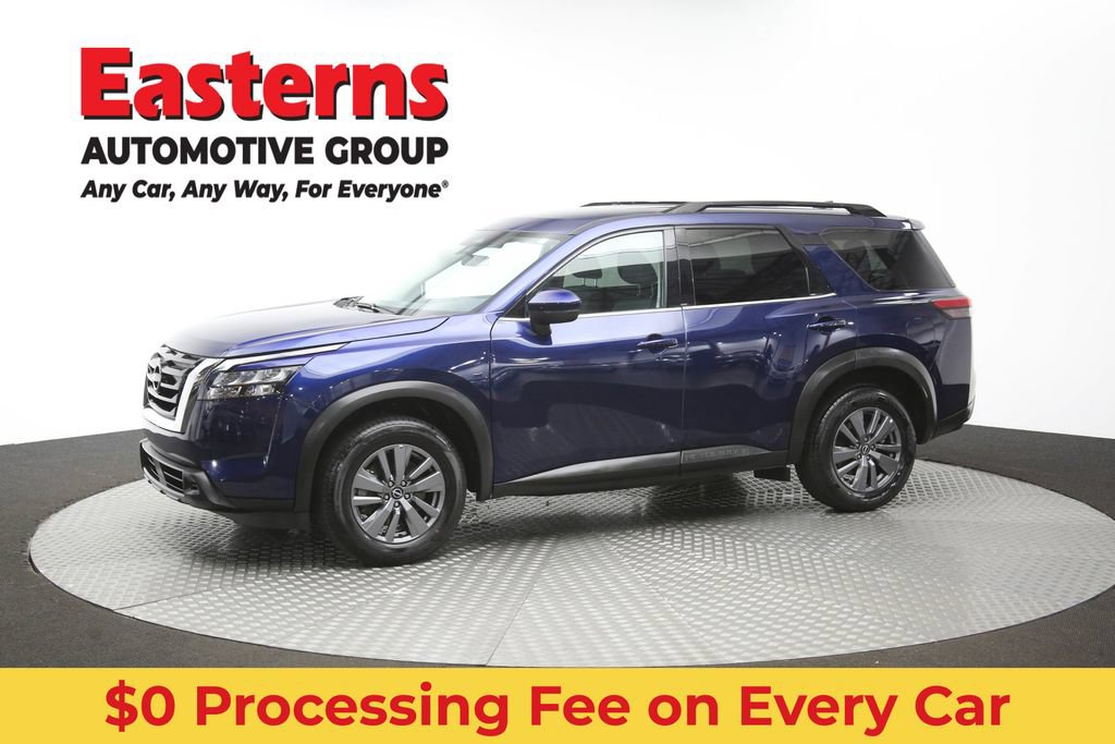 Used 2025 Nissan Pathfinder SV FWD image 57
