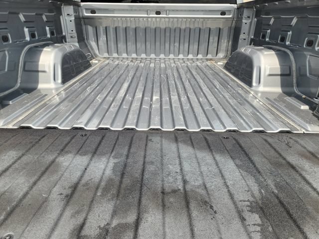 Used 2023 Chevrolet Silverado 1500 Custom RWD image 32