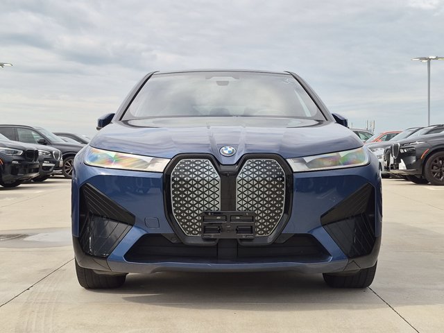 Used 2024 BMW iX xDrive50 w/ Sport Package AWD/4WD video 2