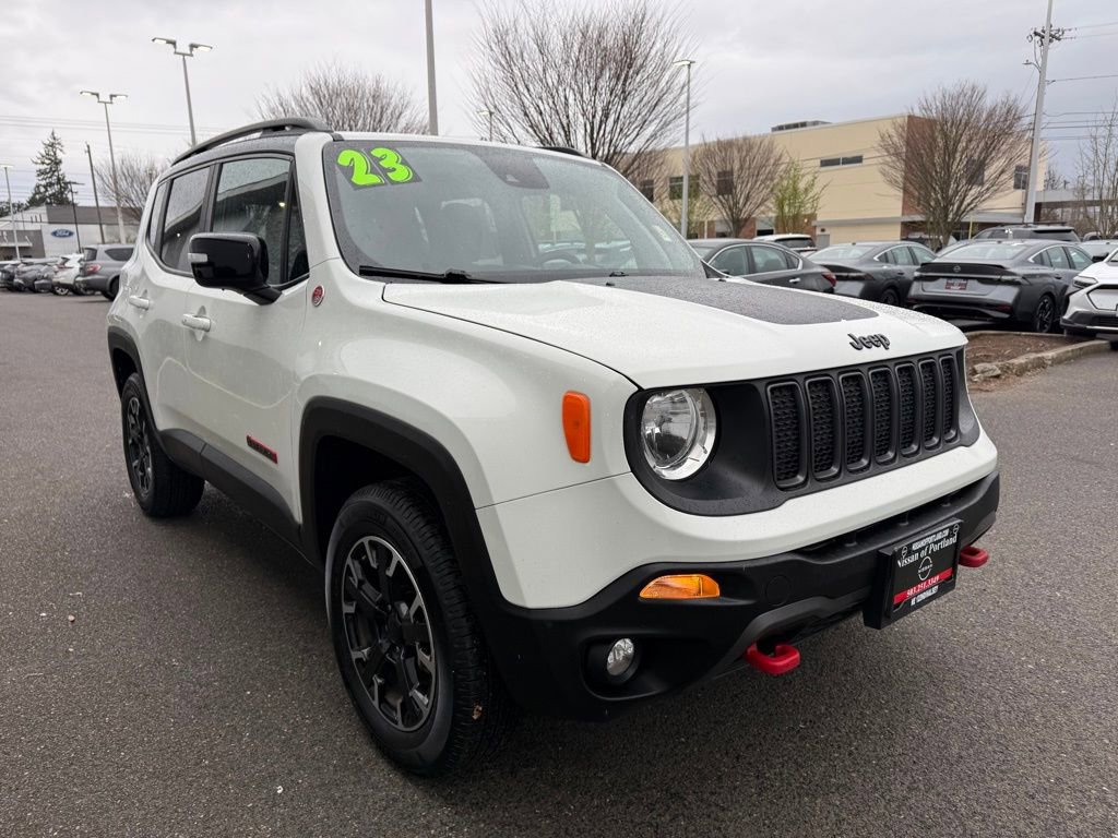 Used 2023 Jeep Renegade Trailhawk AWD/4WD image 5