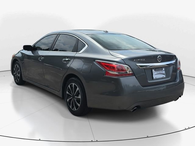 Used 2015 Nissan Altima 2.5 S w/ Power Driver Seat Package FWD image 9