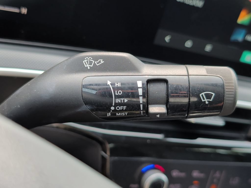 Used 2025 Kia K5 LXS FWD image 45