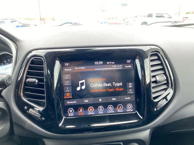 Used 2019 Jeep Compass Limited image 40