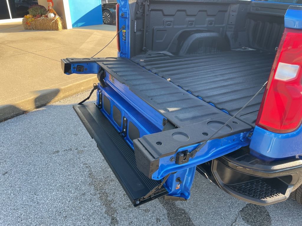 Used 2025 Chevrolet Silverado 1500 LT Trail Boss w/ Convenience Package II image 52