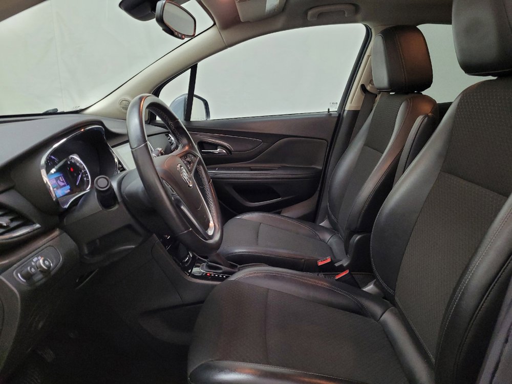 Used 2020 Buick Encore Preferred image 17